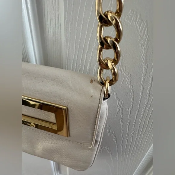 Michael Kors Beige Crossbody Bag - Picture 4 of 10